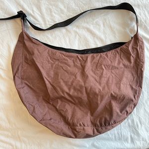 BAGGU Large Crescent Bag